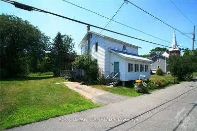 3312 Yorks Corners Road, Greely - Metcalfe - Osgoode - Vernon And Area, On K0a 2g0