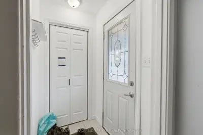 805 Morphet Avenue, Peterborough, On K9j 2x7