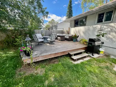 178 Parkdale Road, Dryden, On P8n 1s5