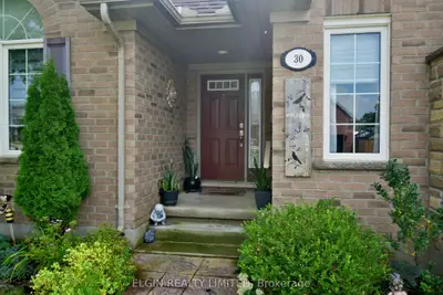 30 Peach Tree Boulevard, St. Thomas, On N5r 0b5