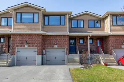 36 Amherst Drive, Loyalist, On K7n 0b2