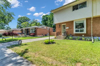 60 Tilipe Road, London East, On N5v 2x4