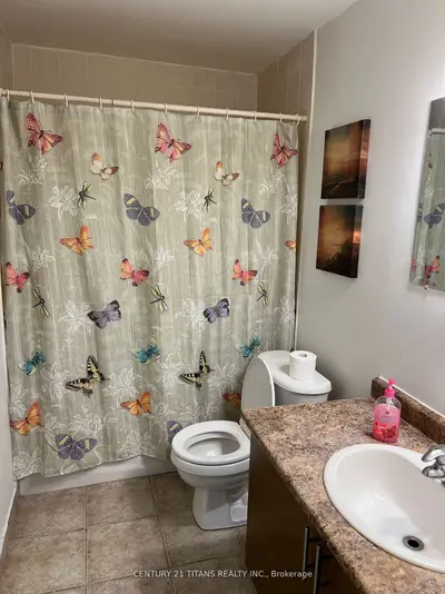 931 Wonderland Road 702, London South, On N6k 2x6