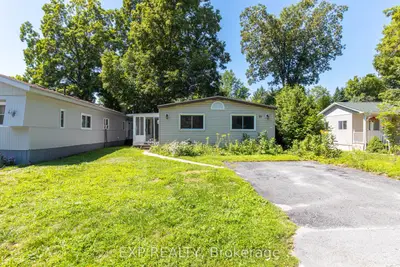 21 Maplewood Avenue, Carleton Place, On K7c 3p1