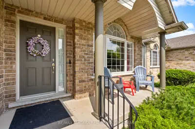 230 Wellbrook Avenue, Welland, On L3c 7m9