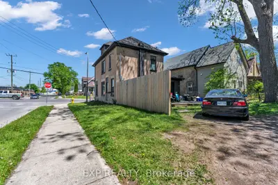 553 Quebec Street, London East, On N5w 3y9
