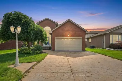 12 Sumner Crescent, Grimsby, On L3m 5e2