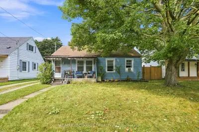 9 Lancaster Avenue, Brantford, On N3t 5e5