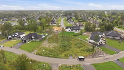 261 Cabrelle Place, Manotick - Kars - Rideau Twp And Area, On K0a 2e0