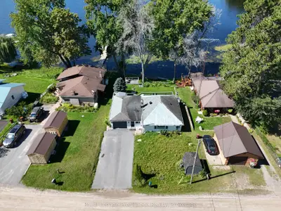 24 Cosy Cove Lane, Tweed, On K0k 3j0