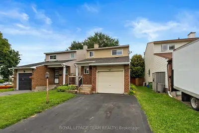 3 Benlark Road, Barrhaven, On K2j 2l5