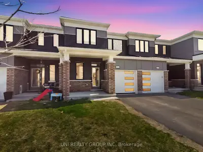 335 Aphelion Crescent, Barrhaven, On K2j 6n4