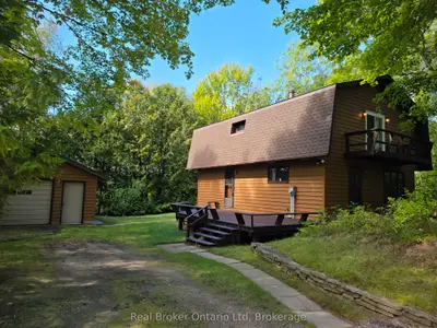 14 Emerson Avenue S, South Bruce Peninsula, On N0h 2g0
