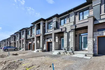 9 Wakeling Drive, Brantford, On L3b 0v8
