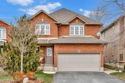 251 Braithwaite Avenue, Hamilton, On L9g 5a7