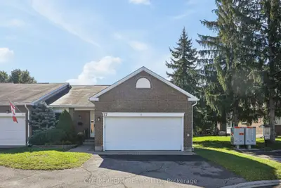 17 Pine Needles Court, Stittsville - Munster - Richmond, On K2s 1g5