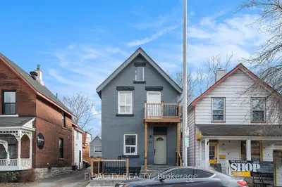 640 Somerset Street W, Ottawa Centre, On K1r 5k4