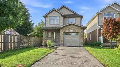 8418 Kelsey Crescent, Niagara Falls, On L2h 0e6