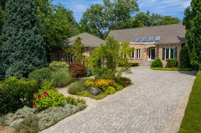 451 Gage Street, Niagara-on-the-lake, On L0s 1j0