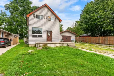 19 Coleman Street, Huron East, On N0k 1w0