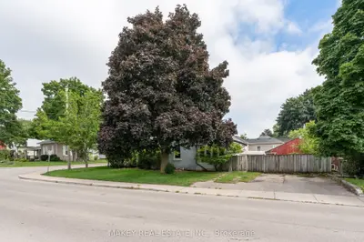 314 Queen Street, Woodstock, On N4s 1m1