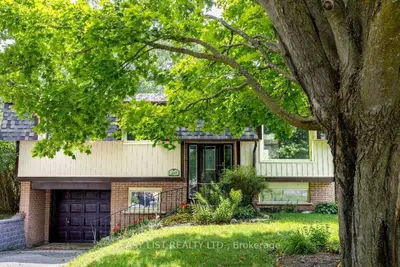 2651 Marsdale Drive, Peterborough, On K9l 1r5