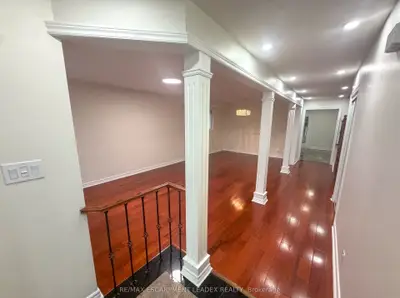 1429 Upper Sherman Avenue, Hamilton, On L8w 1c4