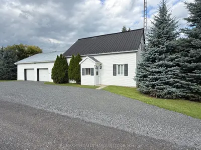 3299 Hollister Road, North Dundas, On K0c 2l0