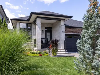 729 Carnelian Crescent, Blossom Park - Airport And Area, On K1x 0a9
