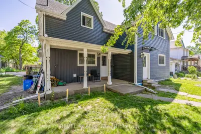 54 Chestnut Street E, St. Catharines, On L2t 1h1