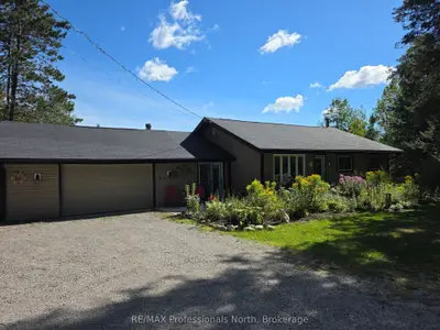 342 BOBCAYGEON Road, Minden Hills, ON K0M 2K0