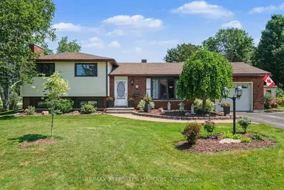 9 Forest Drive, Rideau Lakes, On K7a 4s5