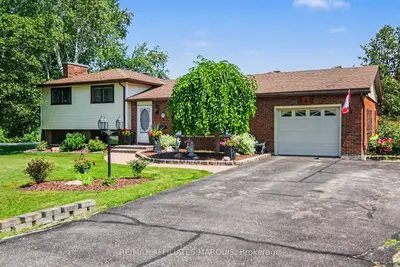 9 Forest Drive, Rideau Lakes, On K7a 4s5