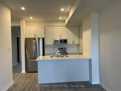 12 Blanshard Street 205, Hamilton, On L8p 2a3