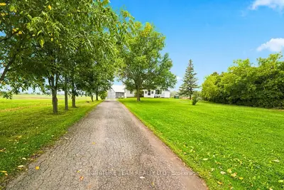 19573 17 Highway, Whitewater Region, On K0j 1k0