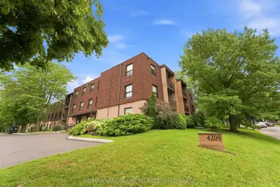 4209 Hixon Street 313, Lincoln, On L3j 0k2