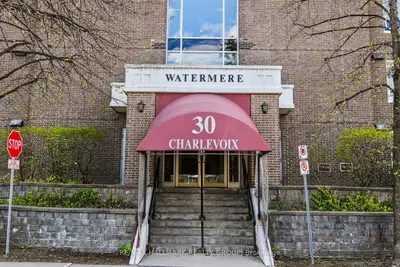 30 Charlevoix Street 103, Vanier And Kingsview Park, On K1l 8k5