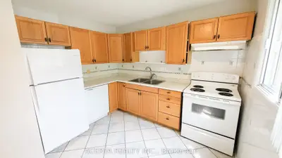 249 Teal Crescent, Orleans - Cumberland And Area, On K1e 2c3