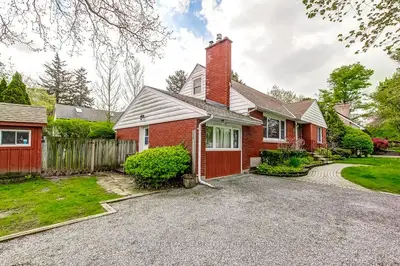 262 Simcoe Street, Niagara-on-the-lake, On L0s 1j0