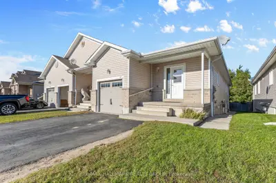 21 Perthmore Street 21, Perth, On K7h 3p1