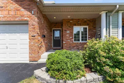 82 Maple Street, Port Colborne, On L3k 6g7