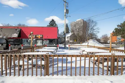 858 Merivale Road, Carlington - Central Park, On K1z 5z4