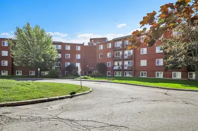 2044 ARROWSMITH Drive 208C, Beacon Hill North - South and Area, ON K1J 7V8