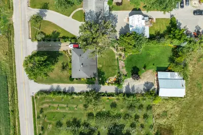 609 Green Mountain Road E, Hamilton, On L8j 2z7