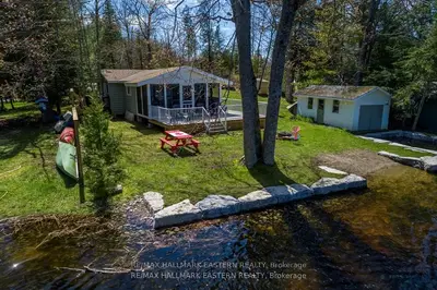 1810 Hull Road, Douro-dummer, On K0l 2h0