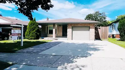 182 Foxhunt Road, Waterloo, On N2k 2s2