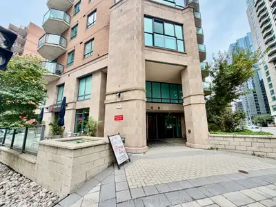 445 Laurier Avenue W 505, Ottawa Centre, On K1r 0a2