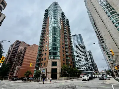 445 Laurier Avenue W 505, Ottawa Centre, On K1r 0a2