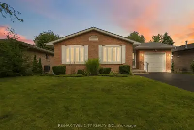 22 Allensgate Drive, Brantford, On N3v 1c8