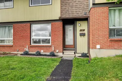 1352 BAKKER Court, Orleans - Convent Glen and Area, ON K1C 2K4